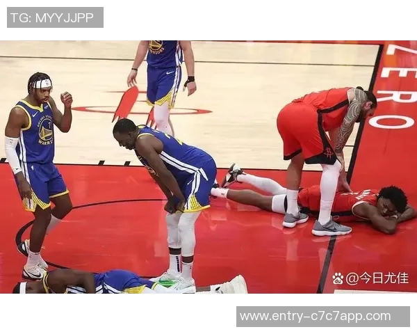 2016年NBA季后赛勇士与雷霆第六场激战回顾与精彩瞬间分析 2016年NBA季后赛勇士与雷霆第六场激战回顾与精彩瞬间分析