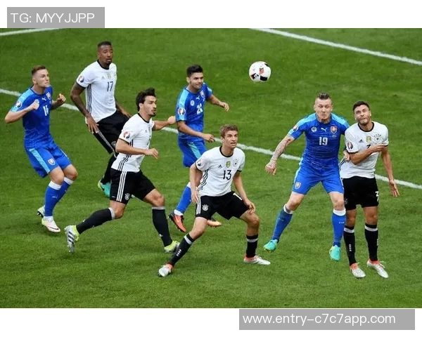 乌拉尔与喀山宝石的精彩对决揭示足球战术与团队协作的魅力 乌拉尔与喀山宝石的精彩对决揭示足球战术与团队协作的魅力