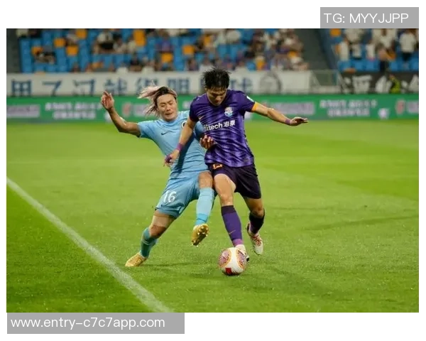 天津泰达与辽宁队精彩对决集锦回顾赛场瞬间尽显足球魅力与激情